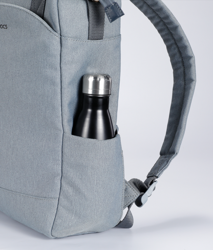 Seitenfach oder Seitentasche an beiden Seiten des Capri Rucksacks für für Wasserflasche und Regenschirme